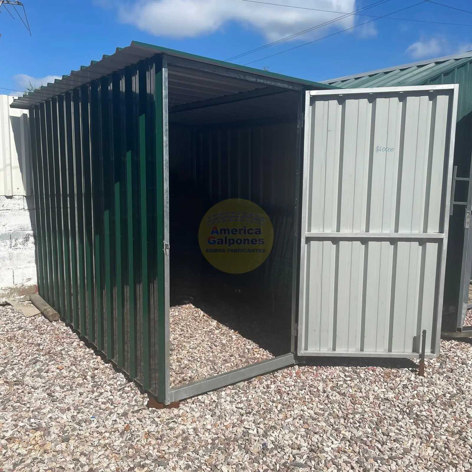 Galpones de Uso Doméstico