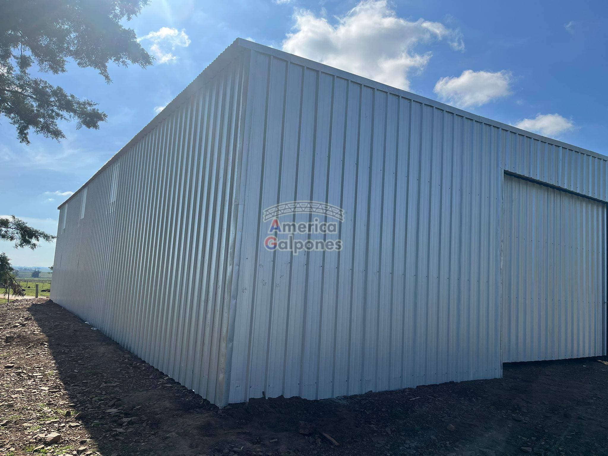 Galpón Industrial Un Agua